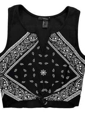Forever 21 Black Bandana-Print Cropped Tank
